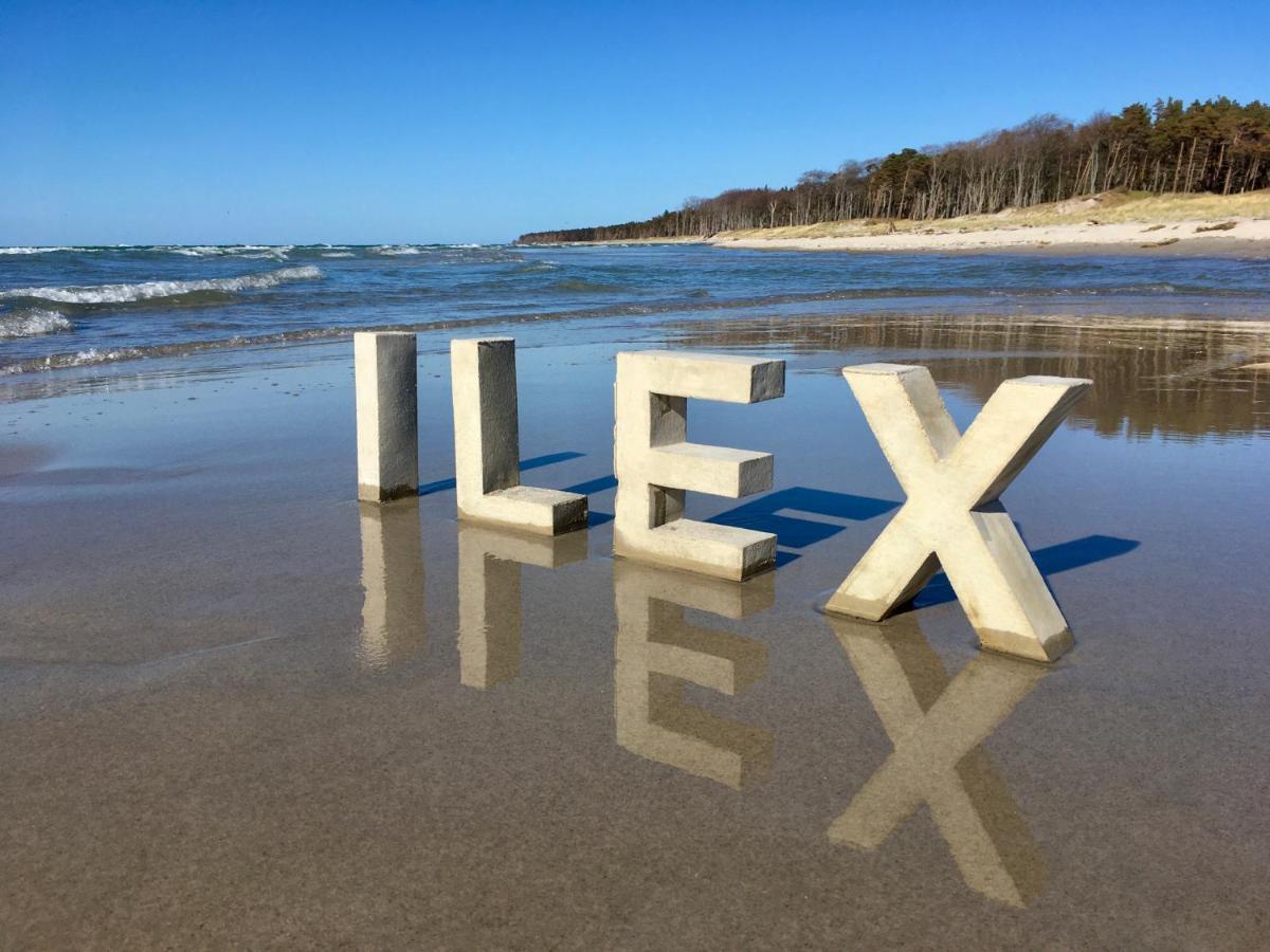 Ilex Appartements Born Exteriör bild
